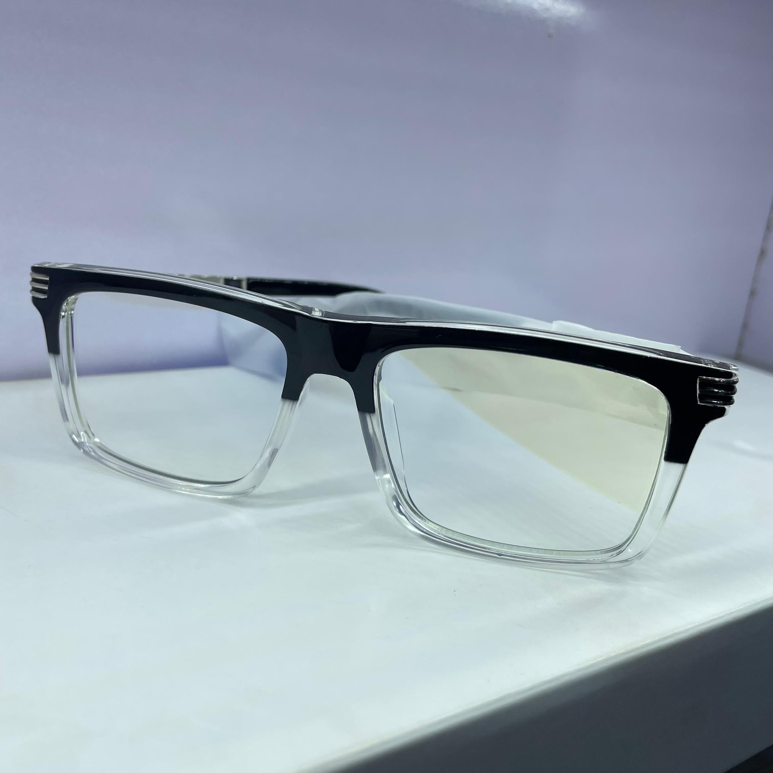 Eyewear Dark Frame
